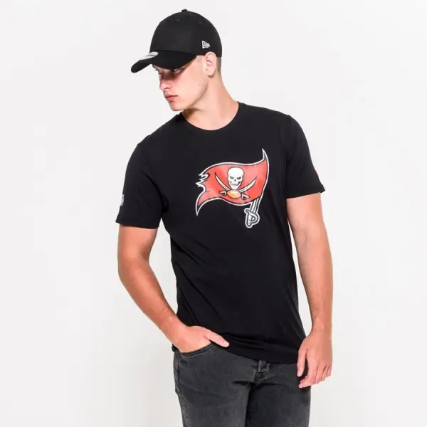 Tampa Bay Buccaneers New Era Team Logo T-Shirt